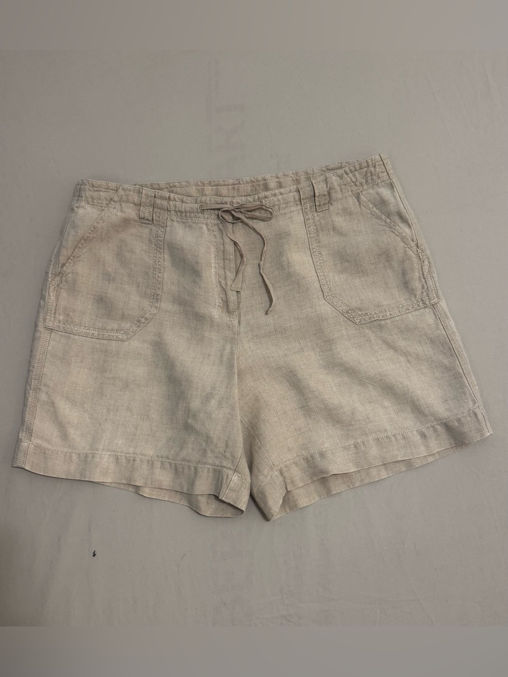 J.Jill Women's Drawstring 100% Linen Blend Shorts in Light Beige Size 14 EUC